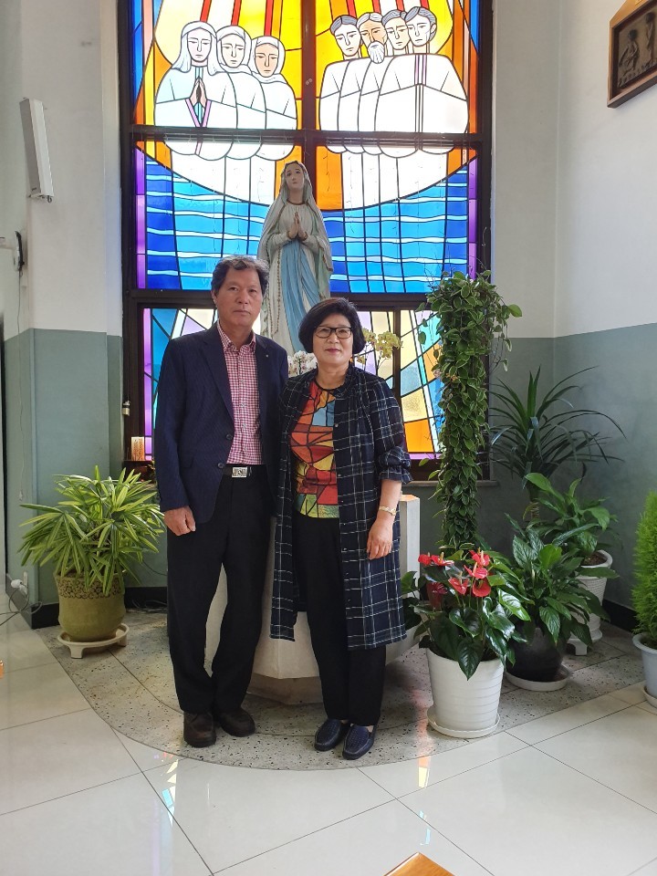 이정식베드로 강순이글로리아부부님.jpg