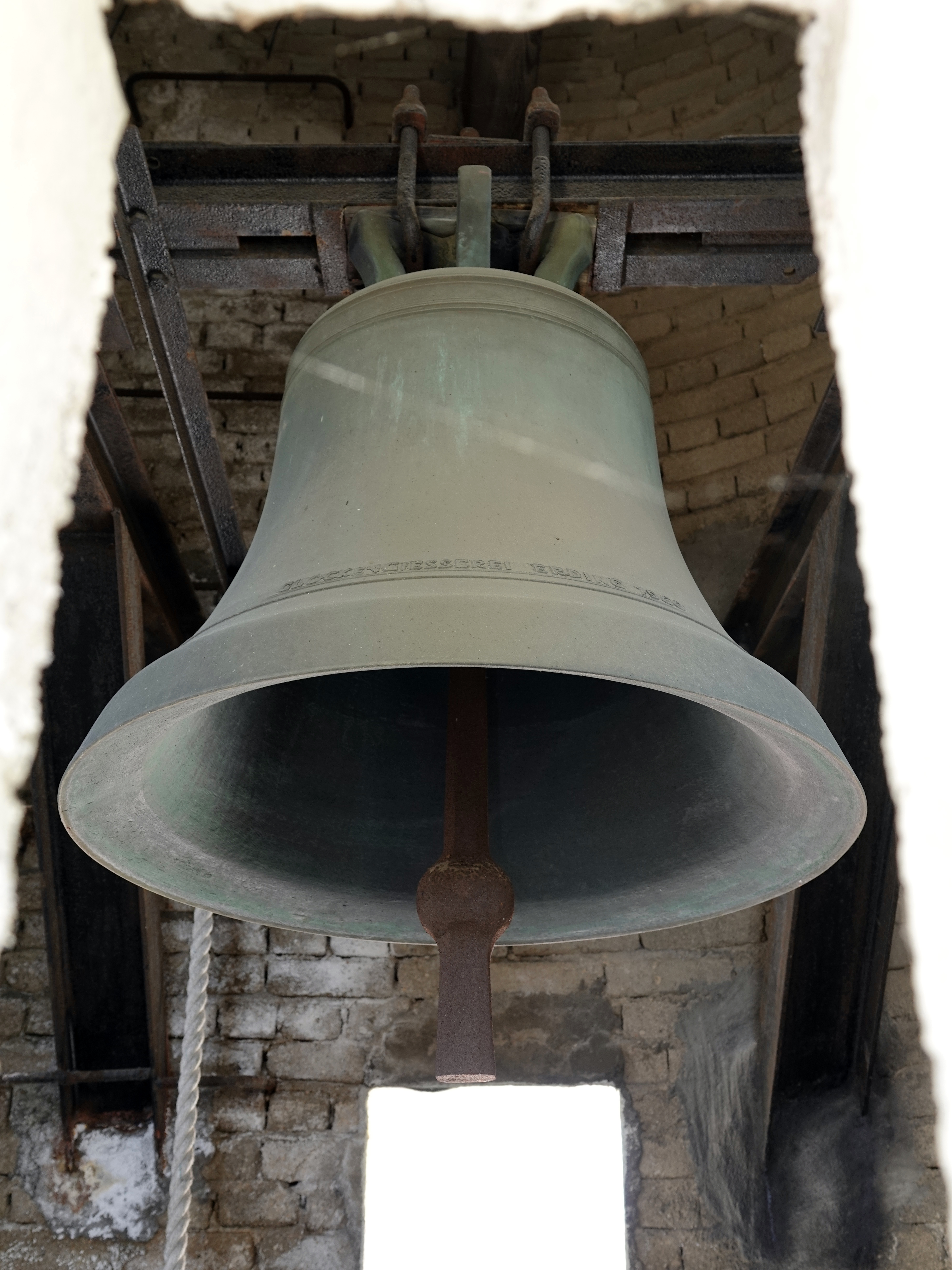 큰종 위쪽의 작은종.jpeg