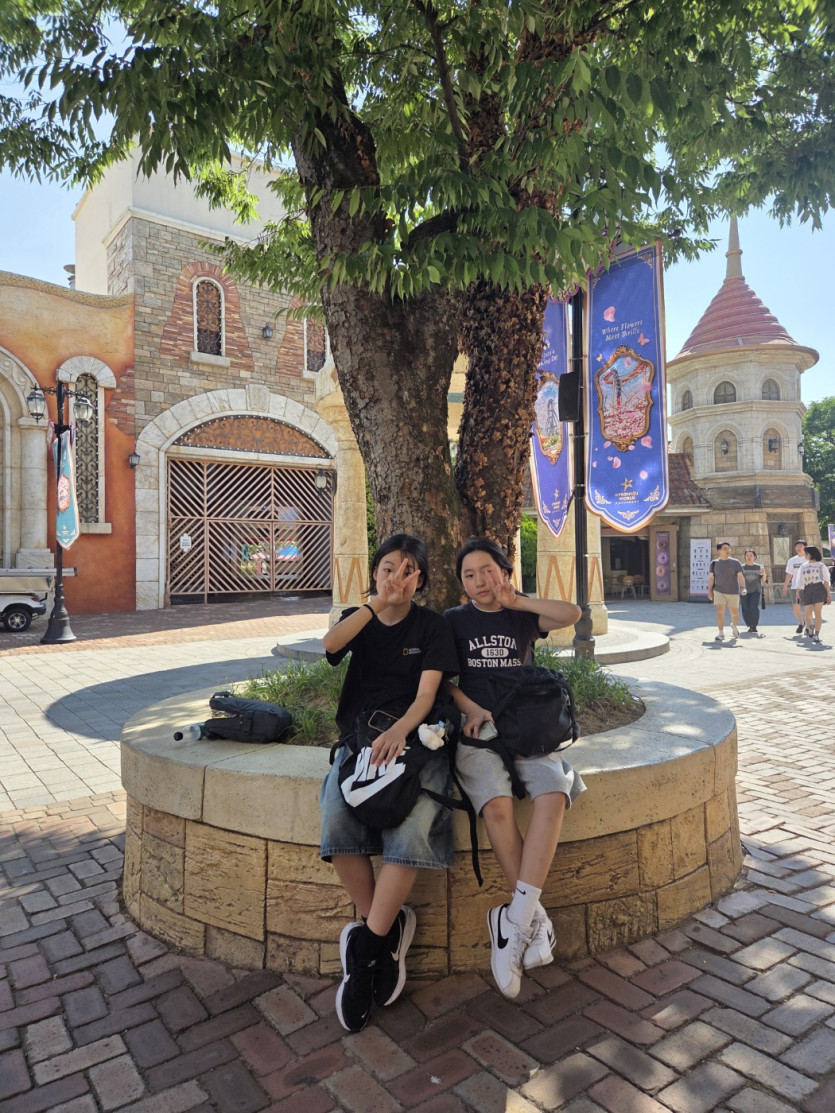 1c6ab4903351e8beb843cbff06a40e2c_1781655968_0478.jpeg