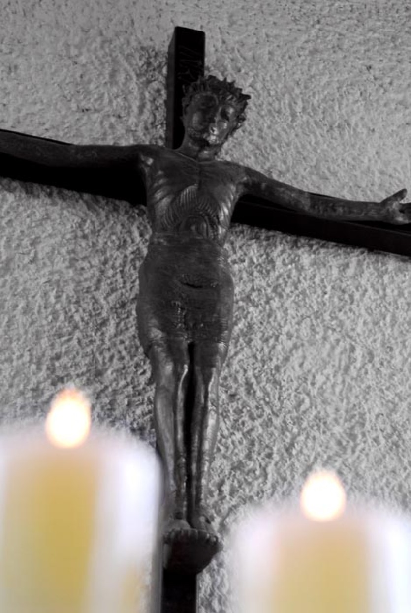 DSC8002-1.jpg